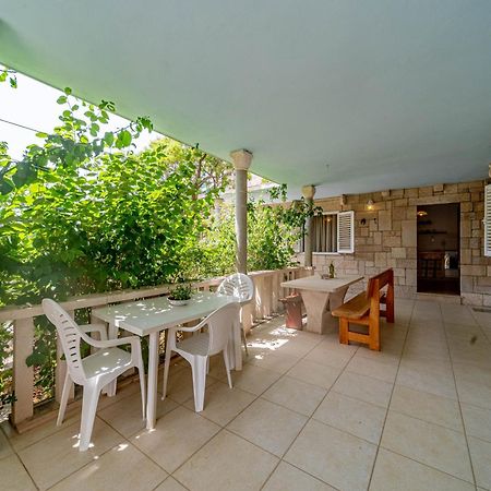 Seaside House For Families With Children Cove Rasohatica, Korcula - 4386 Lumbarda Bagian luar foto
