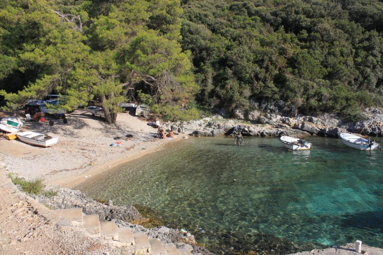 Seaside House For Families With Children Cove Rasohatica, Korcula - 4386 Lumbarda Bagian luar foto