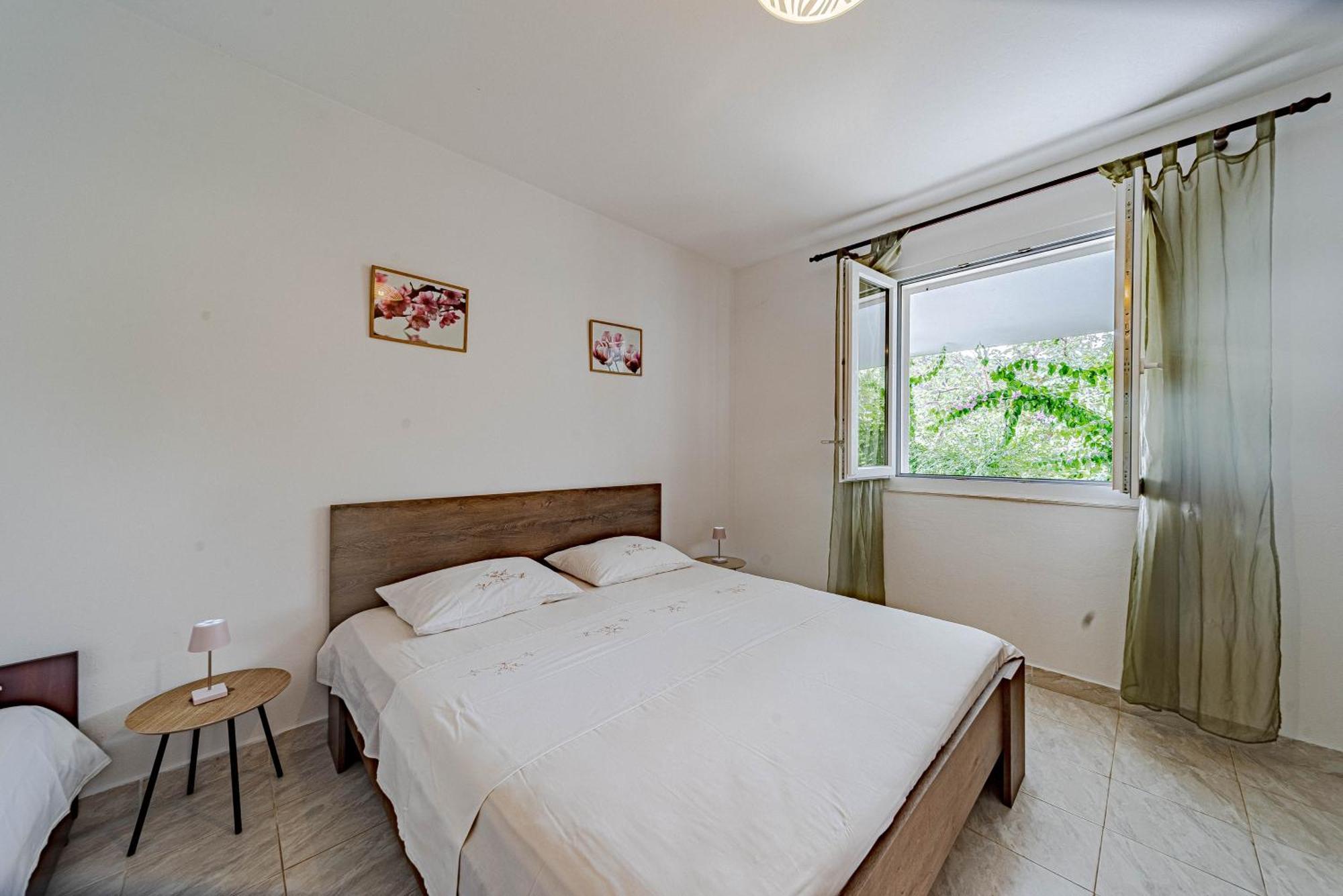 Seaside House For Families With Children Cove Rasohatica, Korcula - 4386 Lumbarda Ruang foto
